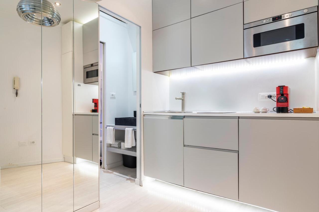 Fifty Eight Brera Apartment